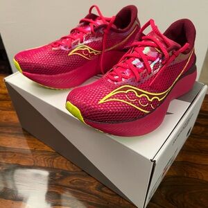 Saucony Endorphin Pro 3 Running Shoe